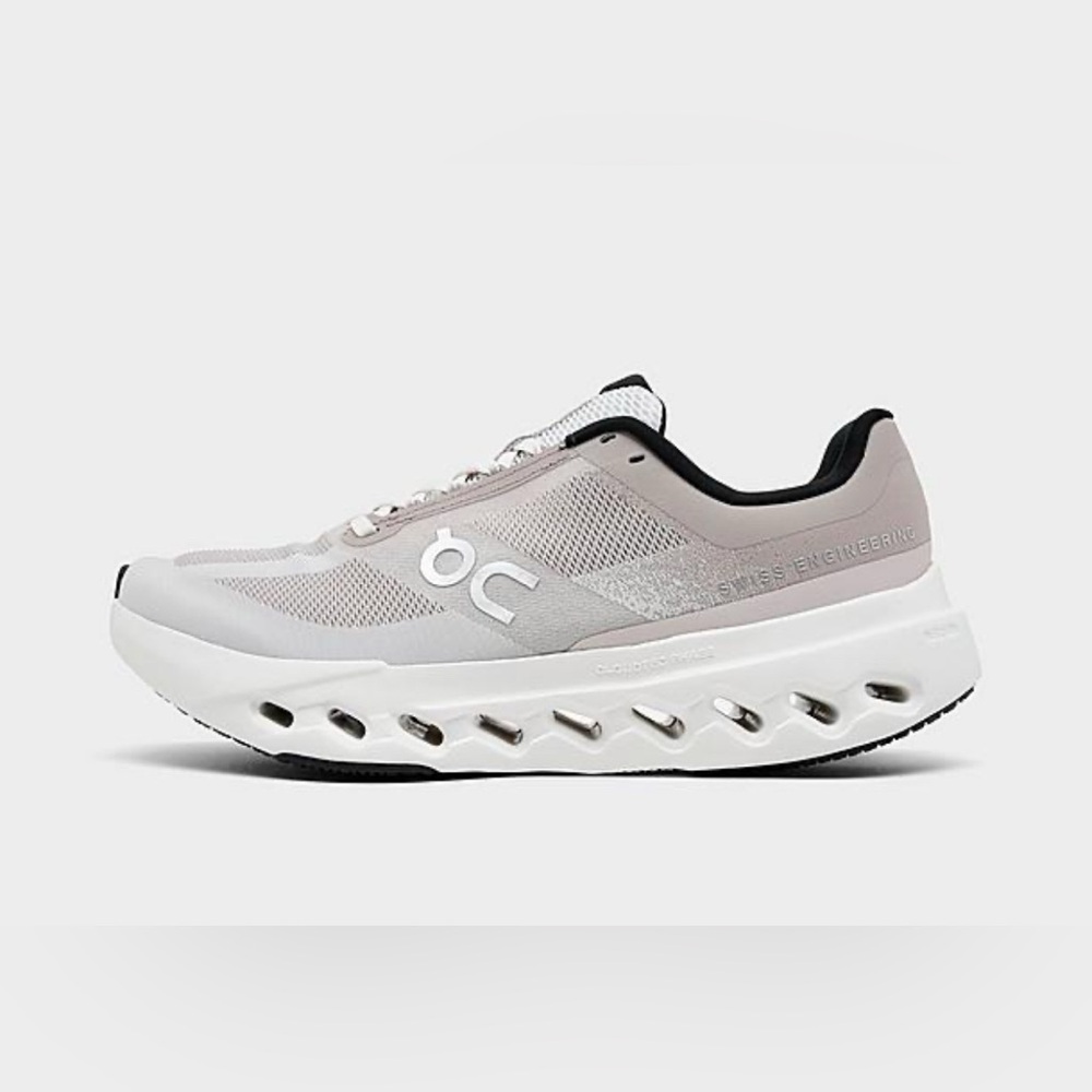 Size 8 - On Cloudsurfer Next Mist/Ivory - Picture 4 of 5